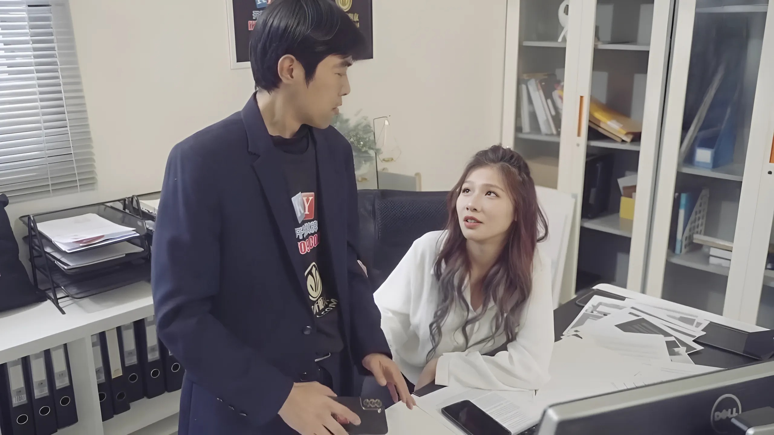 XSJKY-052 Support the secretary and the ending