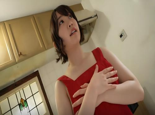 我是一个喜欢玩JAV的家庭主妇