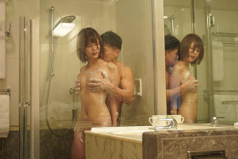 Cám dỗ từ em học trò dâm với thầy giáo trẻ