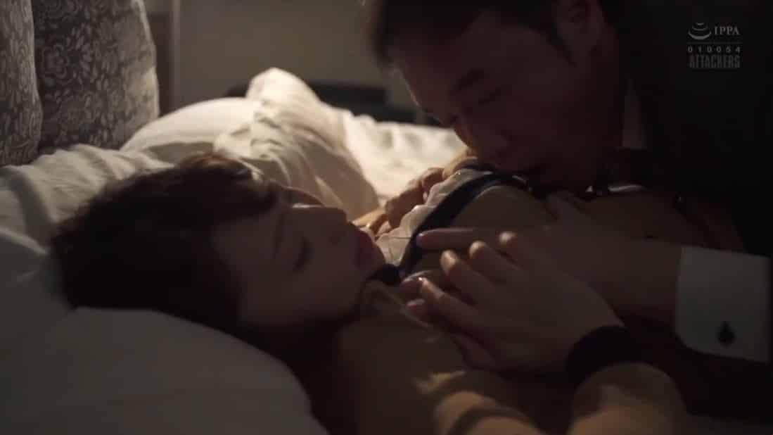 ADN-225 Secretamente, o marido dela teve um caso com o chefão dela