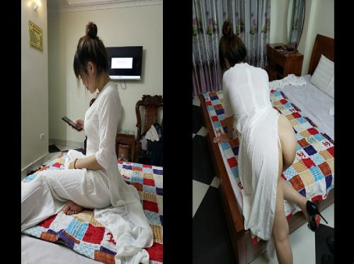 아오자이에서 큰 가슴을 가진 선생님과 빌어 먹을