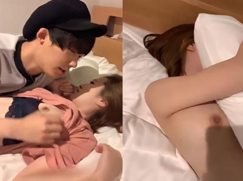 내 연인을 위해 자위하다