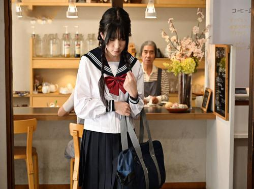 女學生打工遇見變態經理